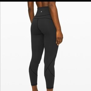 Lululemon In movement Tight 25” Everlux